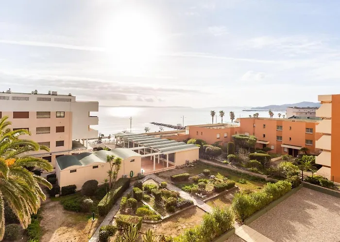 Le Grand Large-2 By Interhome Ле-Лаванду