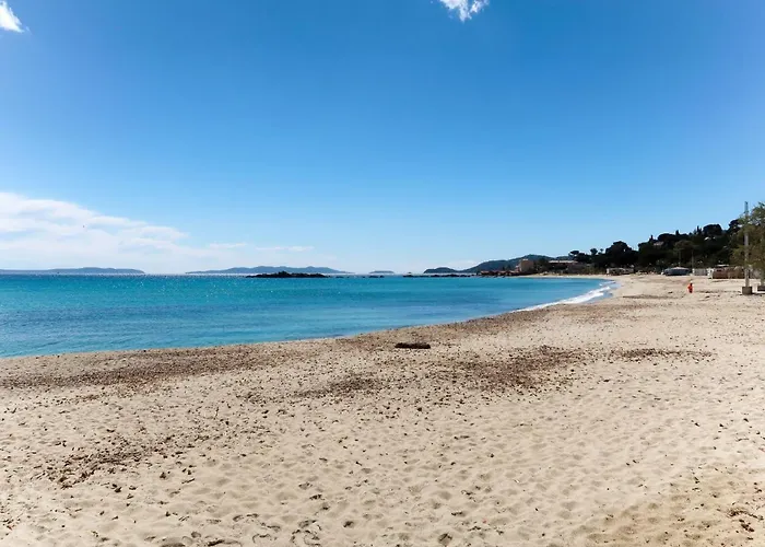 Апартаменты Le Grand Large-2 By Interhome